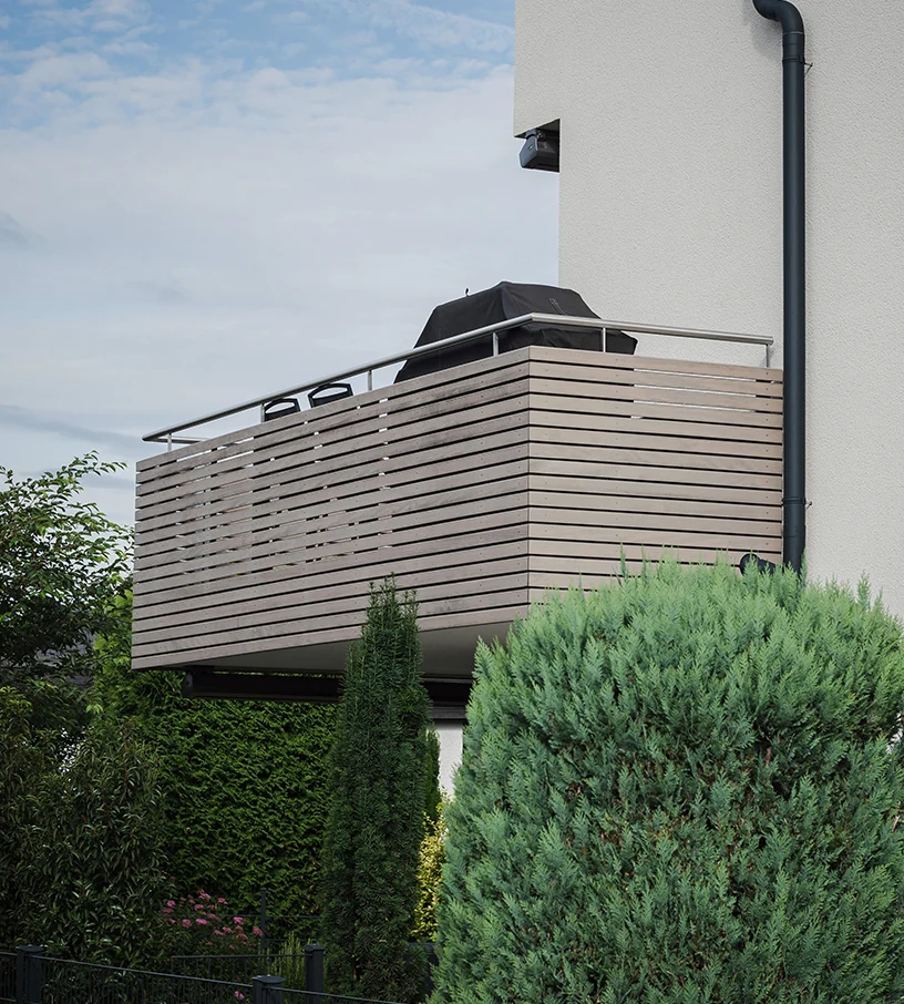 Frick_Holzbau_Referenzen_Balkonverkleidung_Fellbach